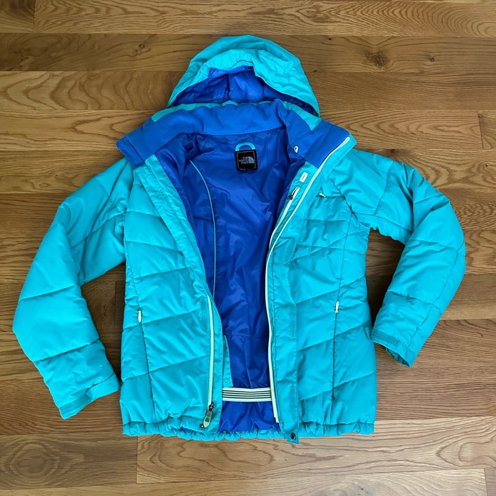 North face turquoise ski puffer jacket